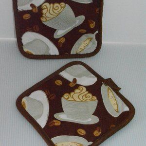 Set of 2 Coffee Bean Cups Brown Kitchen Pot Holder